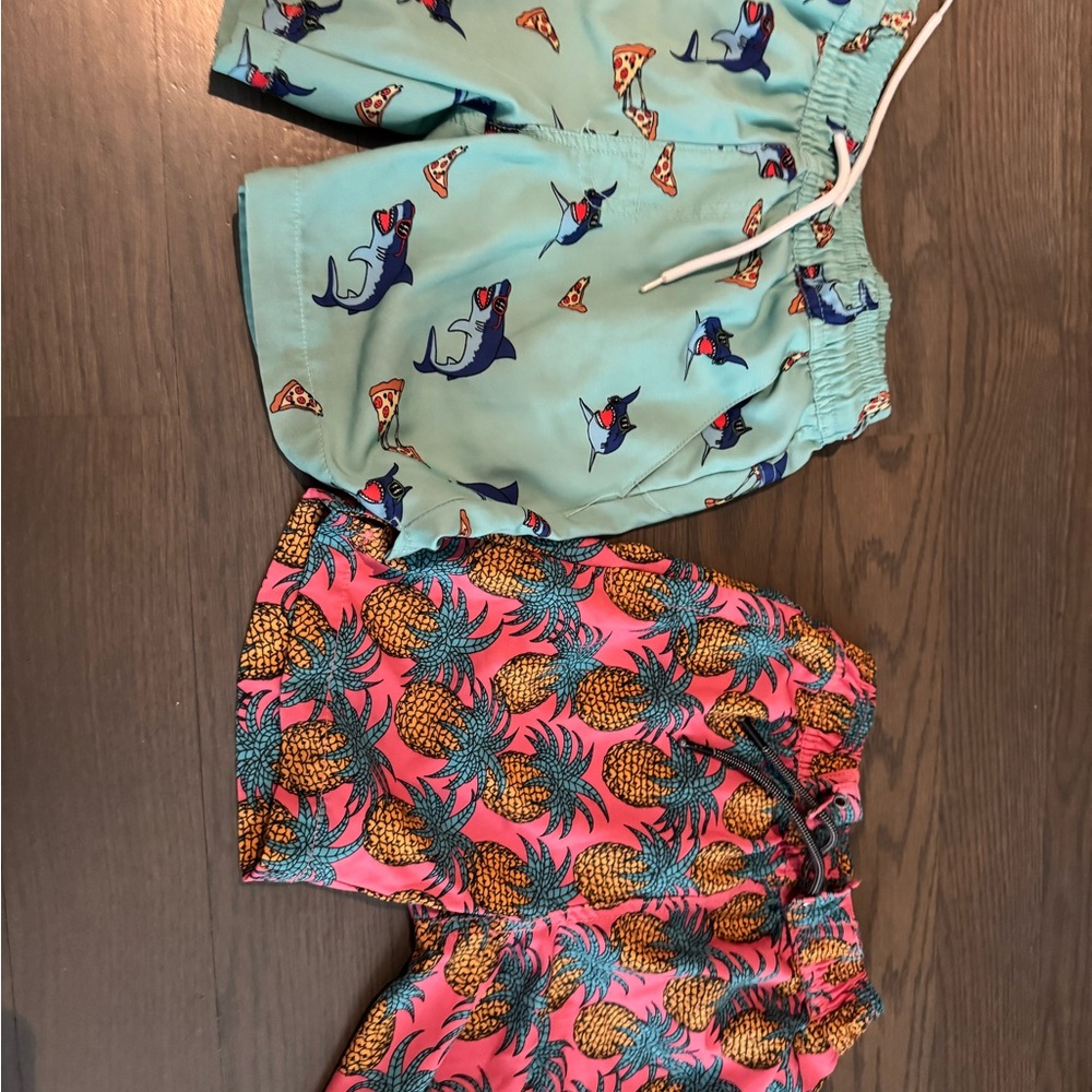 Sovereign Code Kids Swim Trunks - size 6 boys